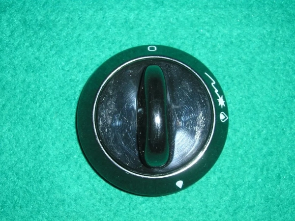 C180142P6.JPG