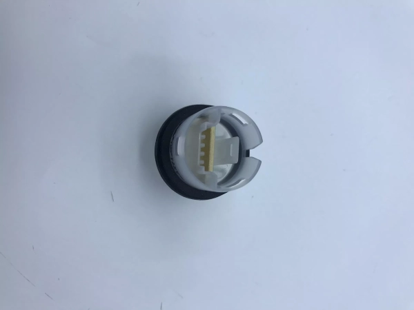 1757990100.jpg