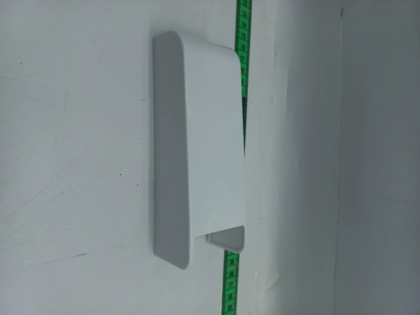 Beko Gefrierschrank Scharnierabdeckung unten 4629270100