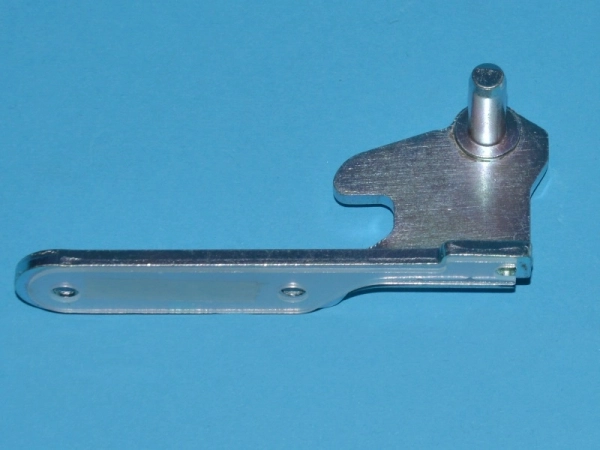 Mittleres Scharnier (links) des Gorenje/Hisense HK2085946 Kühlschranks