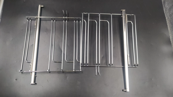 Führungsschienen für den Backofen Beko 210481719