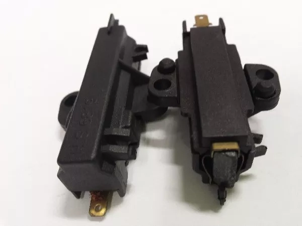 Waschmaschinenkohle in AEG, Ariston, Candy 30151007